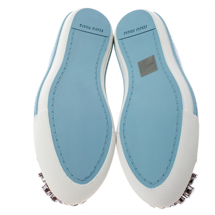 Pre Owned Miu Miu Blue Patent Leather Crystal Embellished Cap Toe Lace Up Sneakers Size 36.5