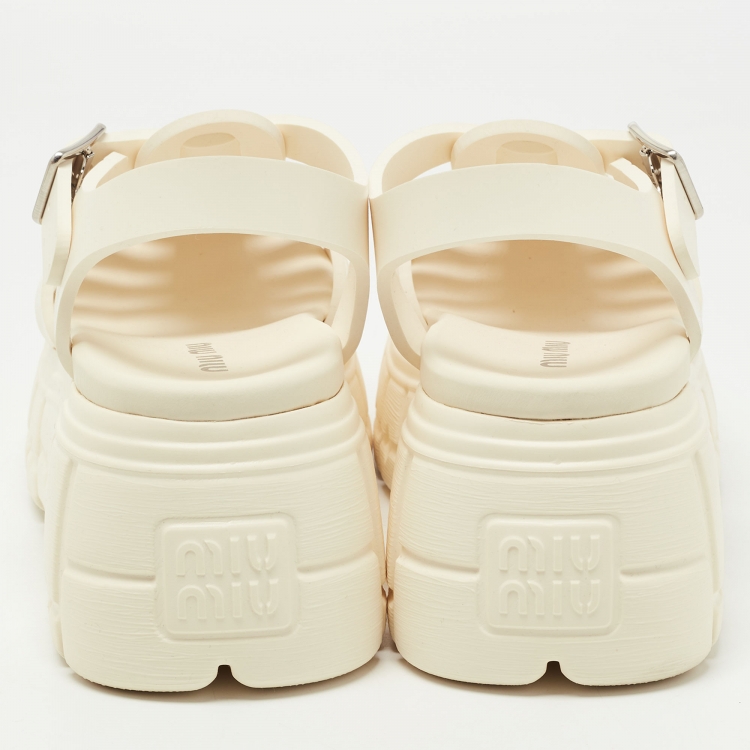 Pre Owned Miu Miu Cream Rubber Eva Platform Sandals Size 39
