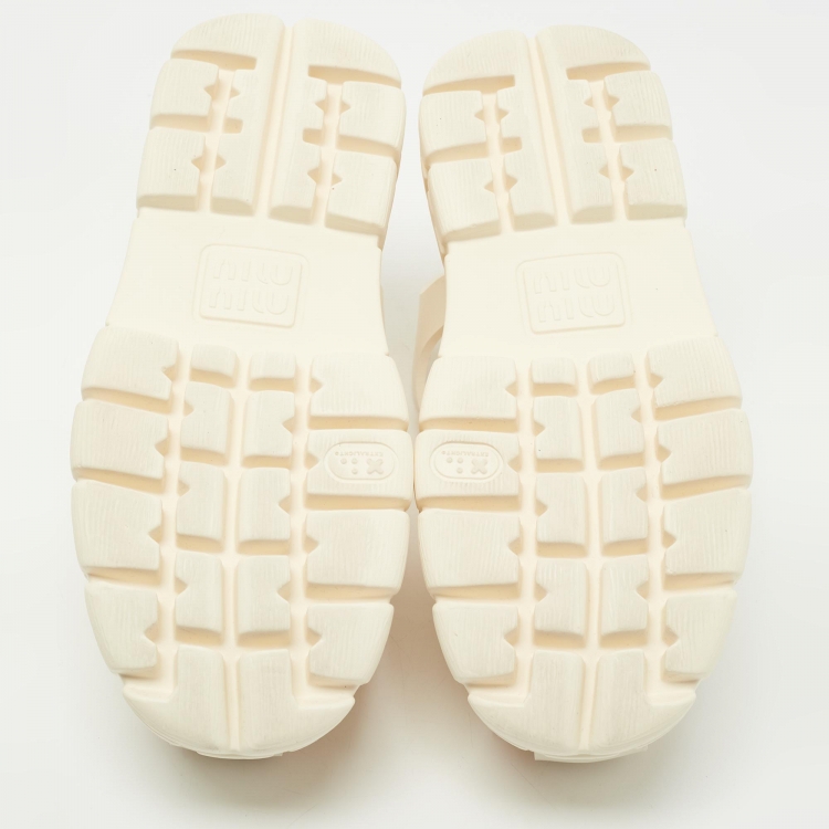 Pre Owned Miu Miu Cream Rubber Eva Platform Sandals Size 39