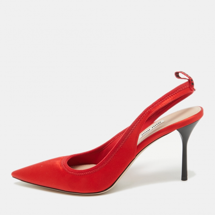 Pre Owned Miu Miu Red Satin Slingback Pumps Size 39.5