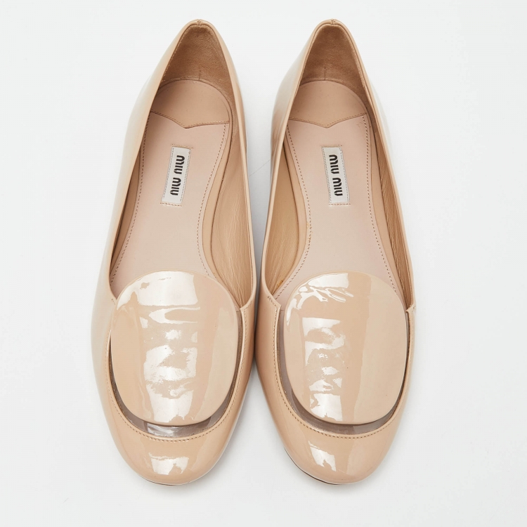 Pre Owned Miu Miu Beige Patent Leather and PVC Ballet Flats Size 40