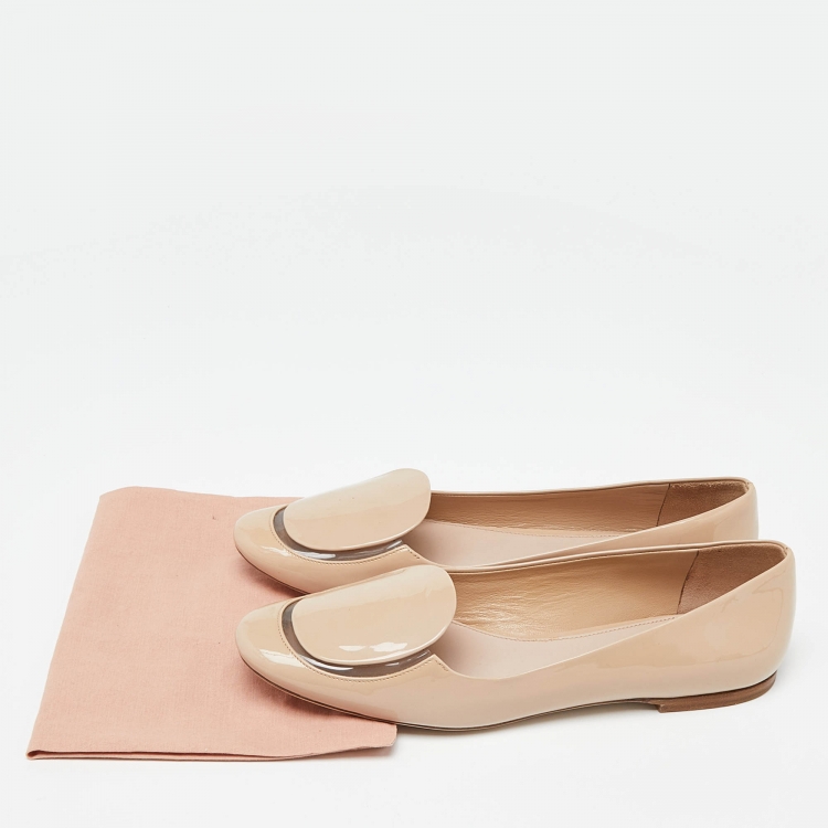 Pre Owned Miu Miu Beige Patent Leather and PVC Ballet Flats Size 40