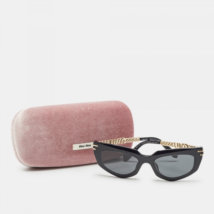 مملوكة مسبقًا Miu Miu Black/Gold SMU12W Chain Cat Eye Sunglasses