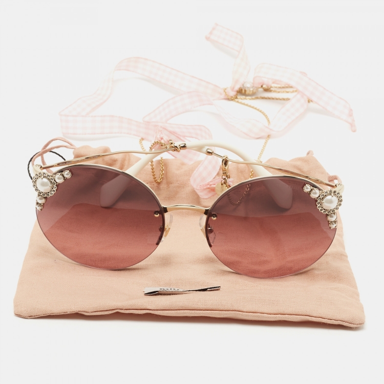 Pre Owned Miu Miu Pink SMU52T Manière Pearl Embellished Round Sunglasses