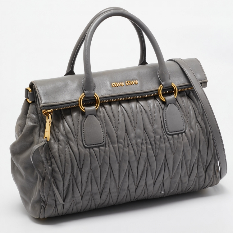 Pre Owned Miu Miu Grey Matelassé Leather Flap Satchel