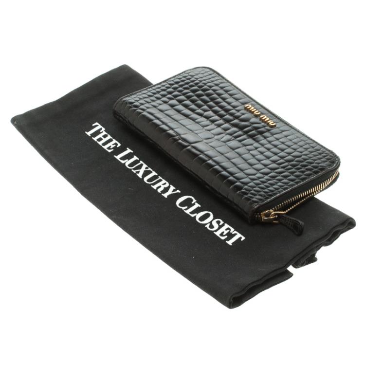 Pre Owned Miu Miu Black Croc Embossed Leather Zip Around Wallet