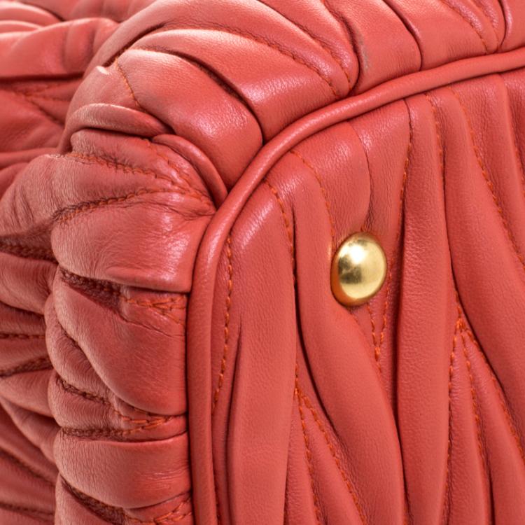 Pre Owned Miu Miu Red Matelasse Leather Shopper Tote