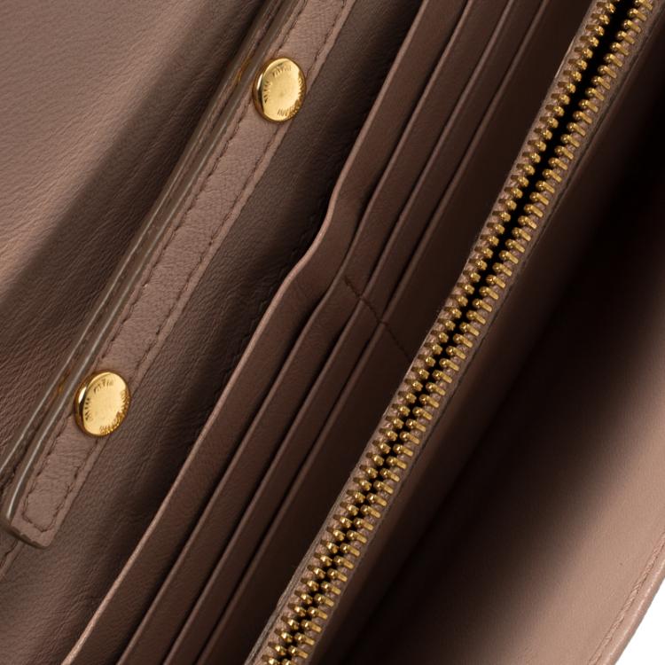 Pre Owned Miu Miu Beige Matelasse Leather WOC Wallet