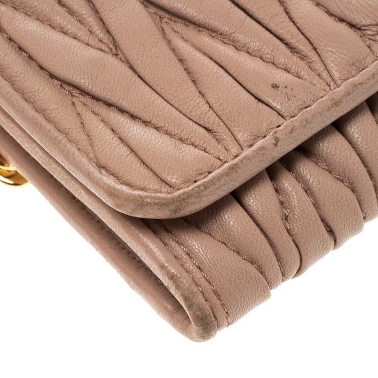 Pre Owned Miu Miu Beige Matelasse Leather WOC Wallet