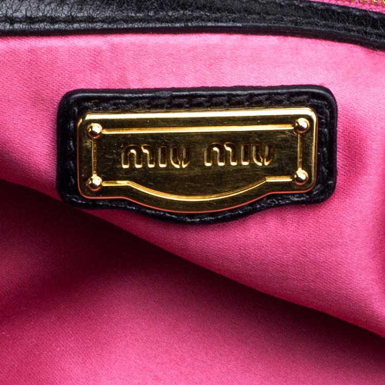 Pre Owned Miu Miu Black Leather Shoulder Bag