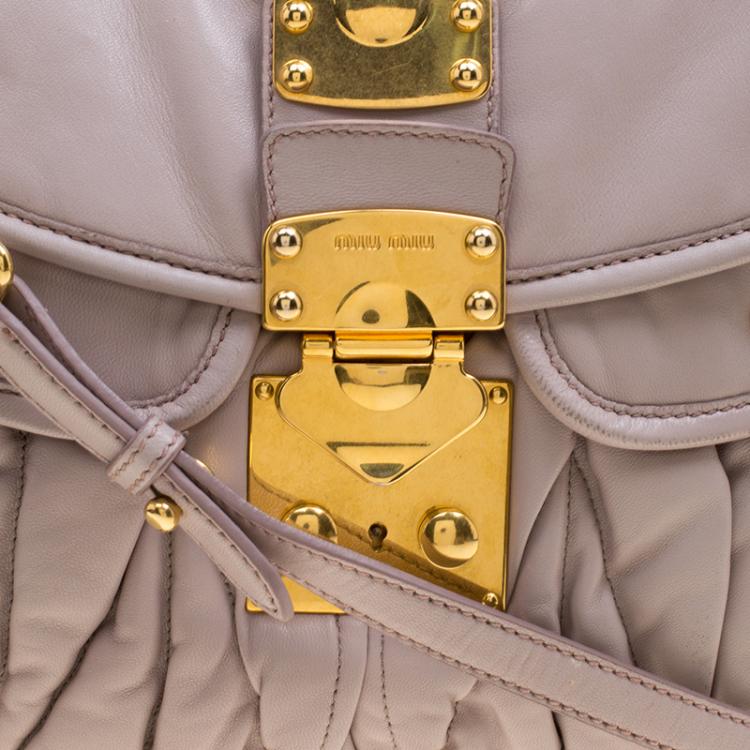 Pre Owned Miu Miu Beige Matelasse Lux Leather Small Coffer Hobo