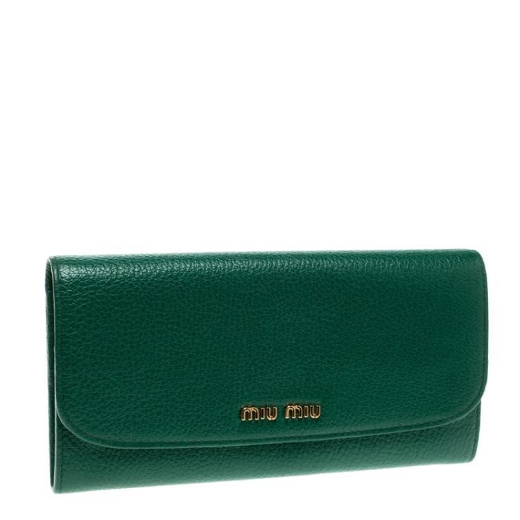 Pre Owned Miu Miu Green Leather Continental Wallet