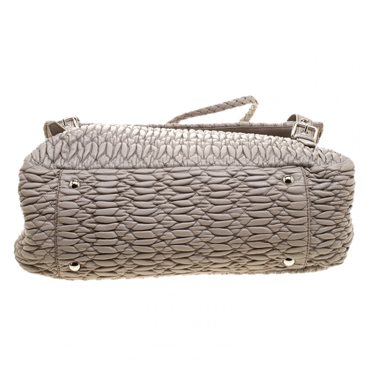 Pre Owned Miu Miu Grey Matelasse Nappa Leather Large Top Handle Bag