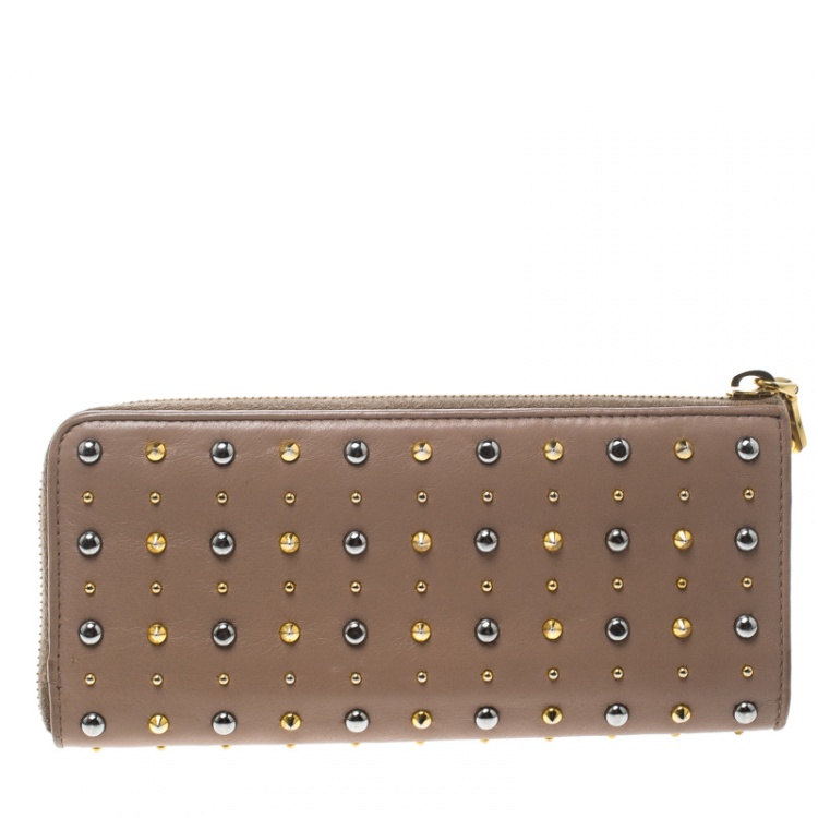 Pre Owned Miu Miu Beige Leather Studded Zip Wallet