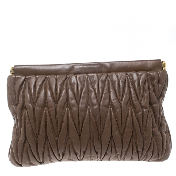 Pre Owned Miu Miu Brown Matelassé Leather Frame Clutch
