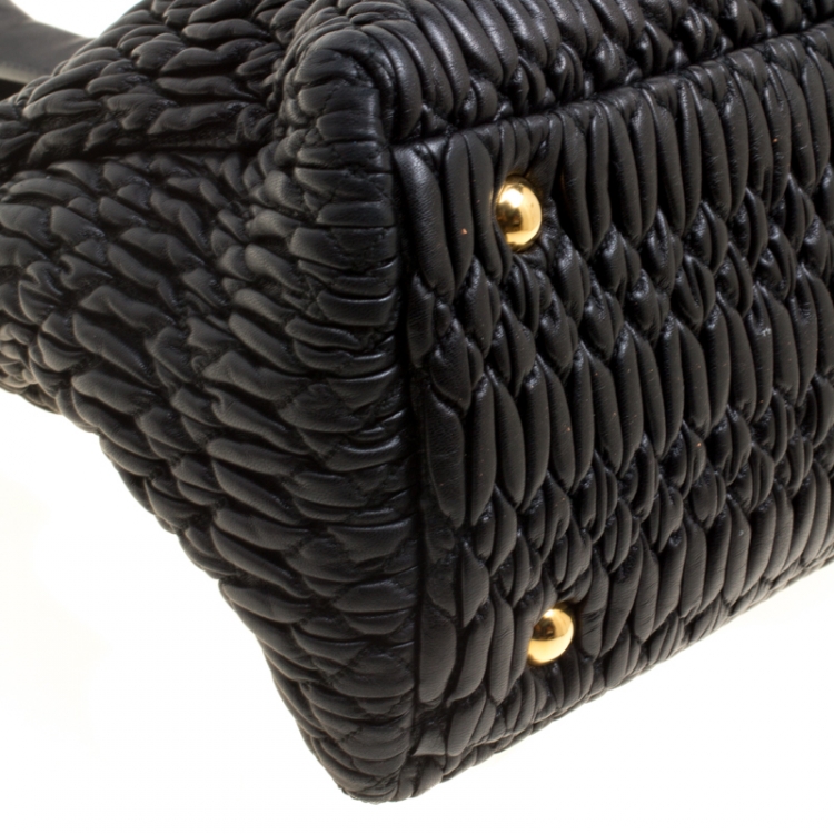 Pre Owned Miu Miu Black Leather Matelasse Satchel