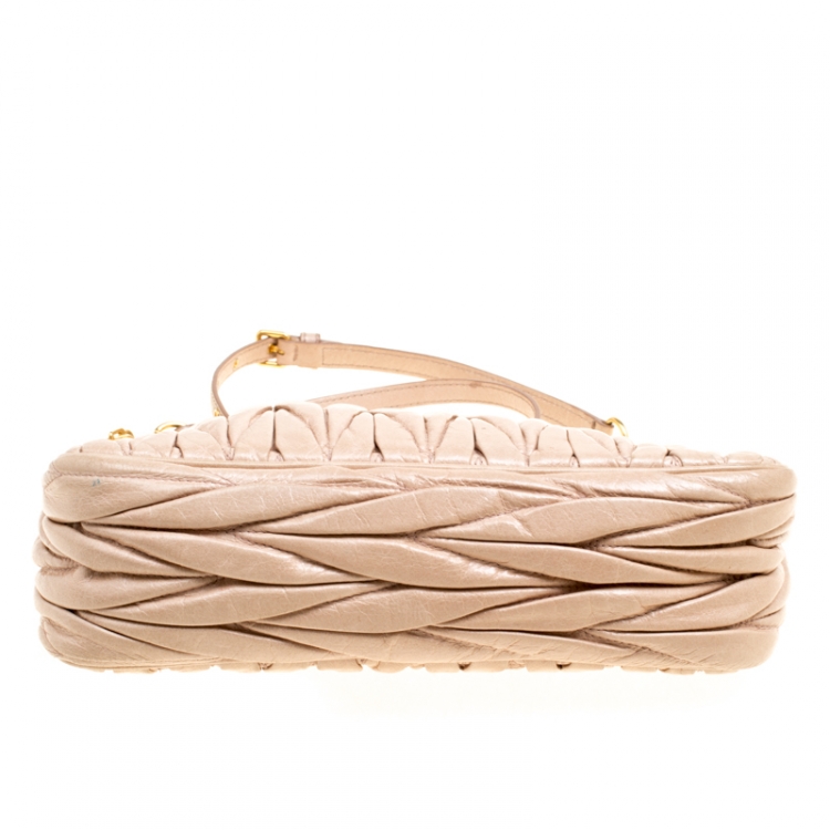 Pre Owned Miu Miu Beige Matelasse Lux Leather Shoulder Bag