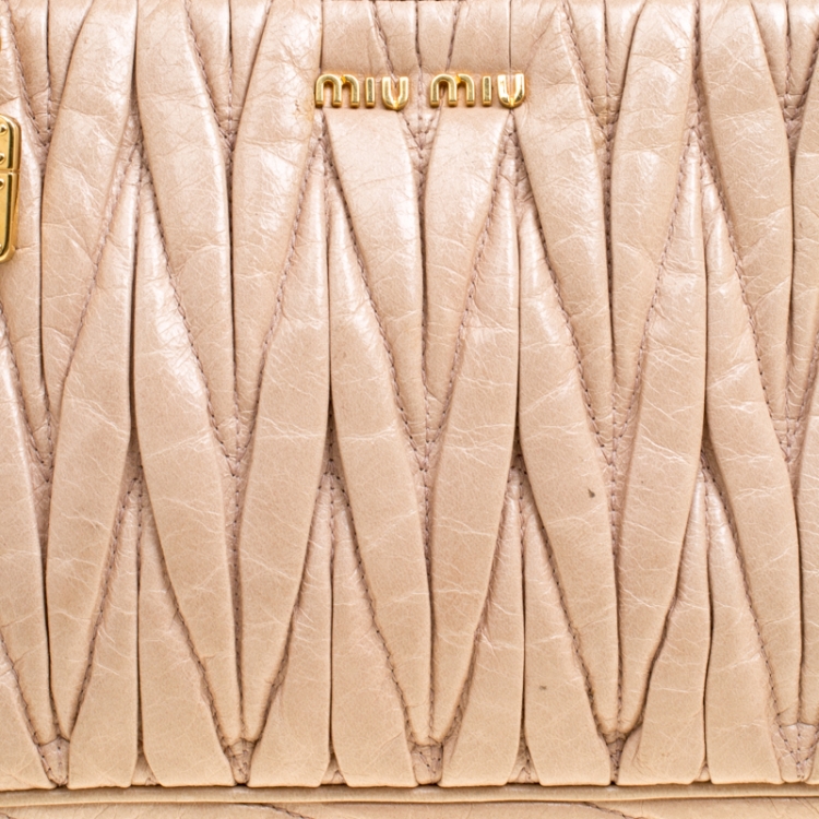 Pre Owned Miu Miu Beige Matelasse Lux Leather Shoulder Bag
