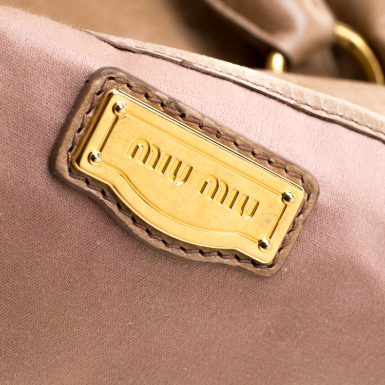 Pre Owned Miu Miu Beige Glazed Leather Bow Tote