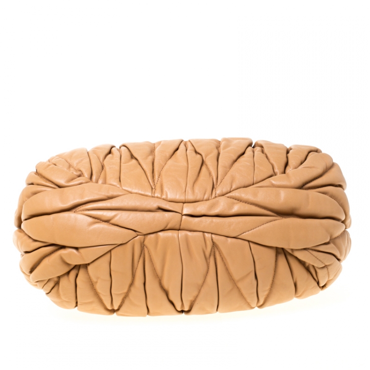 Pre Owned Miu Miu Beige Matelasse Leather Shopper Tote