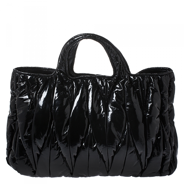 Pre Owned Miu Miu Black Patent Matelasse  Leather Convertble Tote