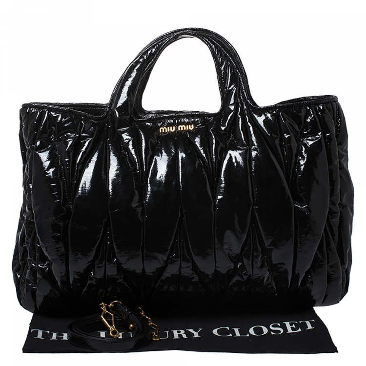 Pre Owned Miu Miu Black Patent Matelasse  Leather Convertble Tote
