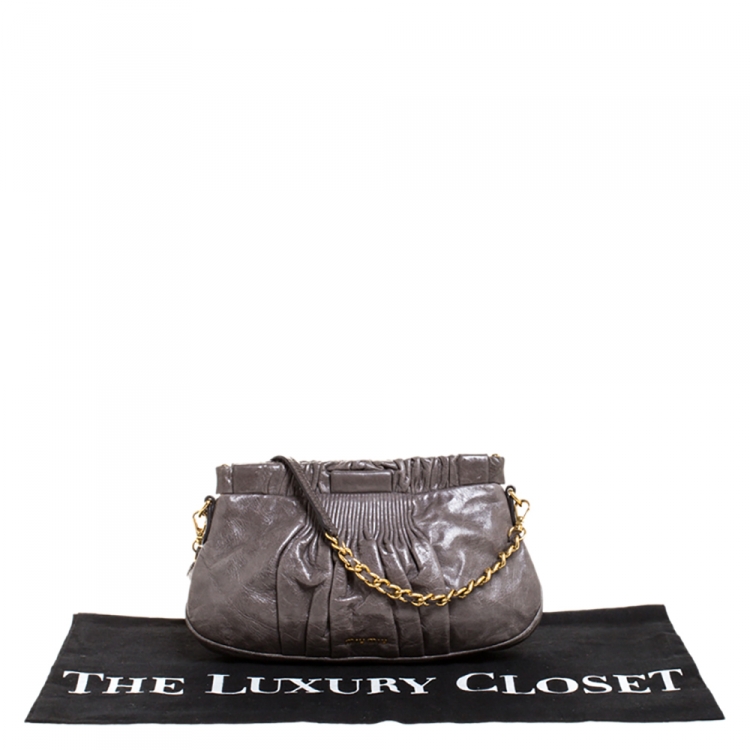 Pre Owned Miu Miu Grey Matelasse Leather Shoulder Bag