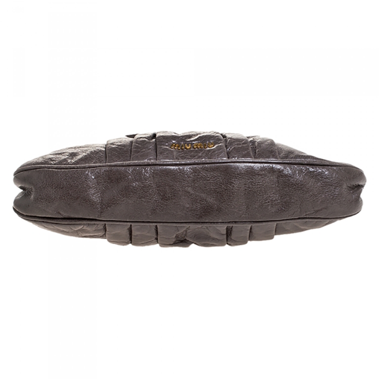 Pre Owned Miu Miu Grey Matelasse Leather Shoulder Bag