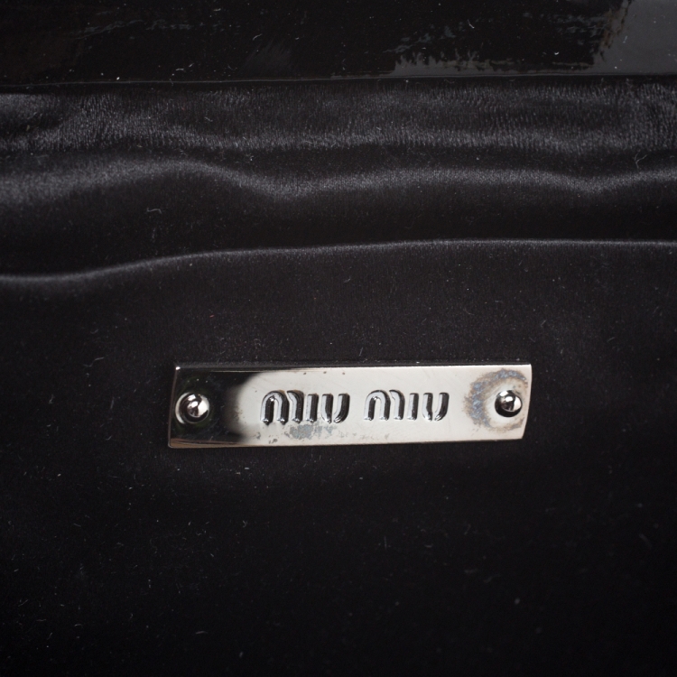 Pre Owned Miu Miu Black Patent Leather Crystal Embellished Clutch
