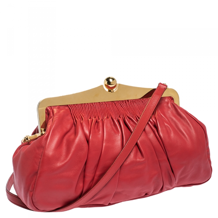 Pre Owned Miu Miu Red Matelasse Leather Frame Clutch