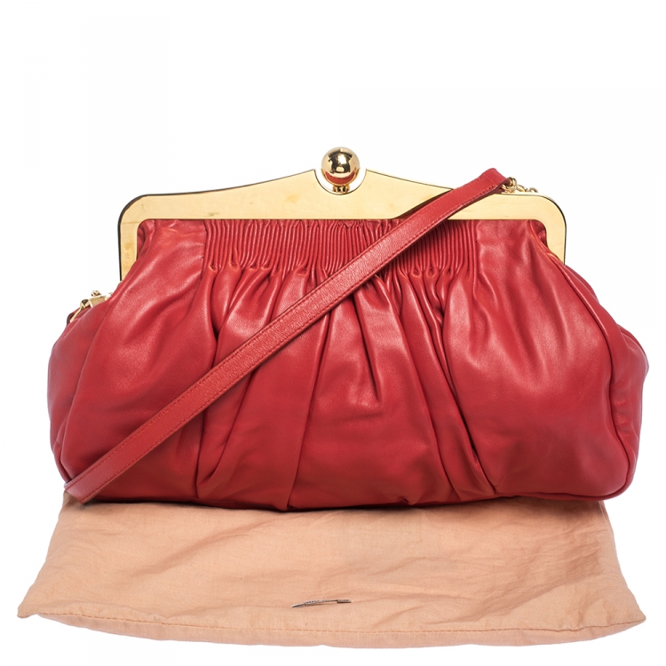 Pre Owned Miu Miu Red Matelasse Leather Frame Clutch