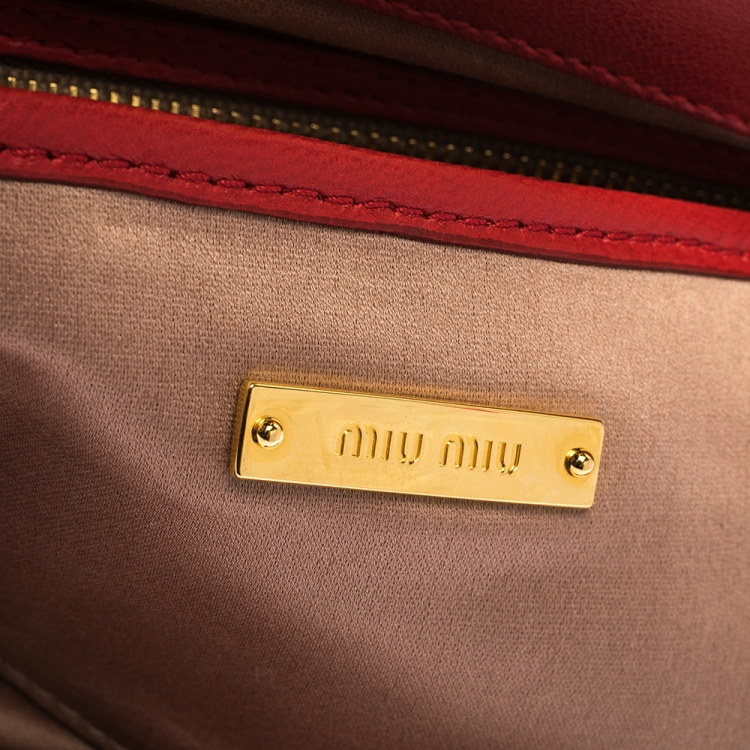 Pre Owned Miu Miu Red Matelasse Leather Frame Clutch