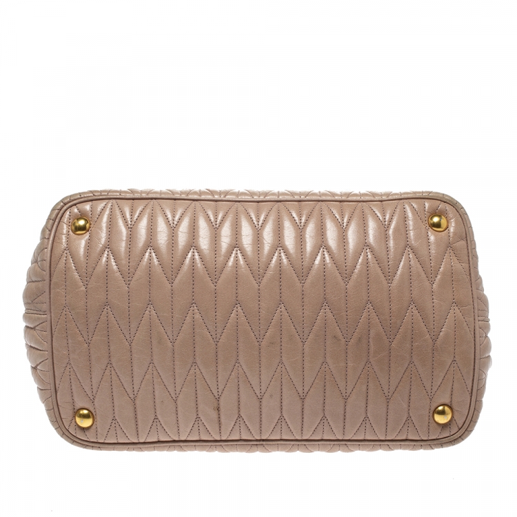 Pre Owned   Miu Miu Beige Metalasse Leather Covertible Tote