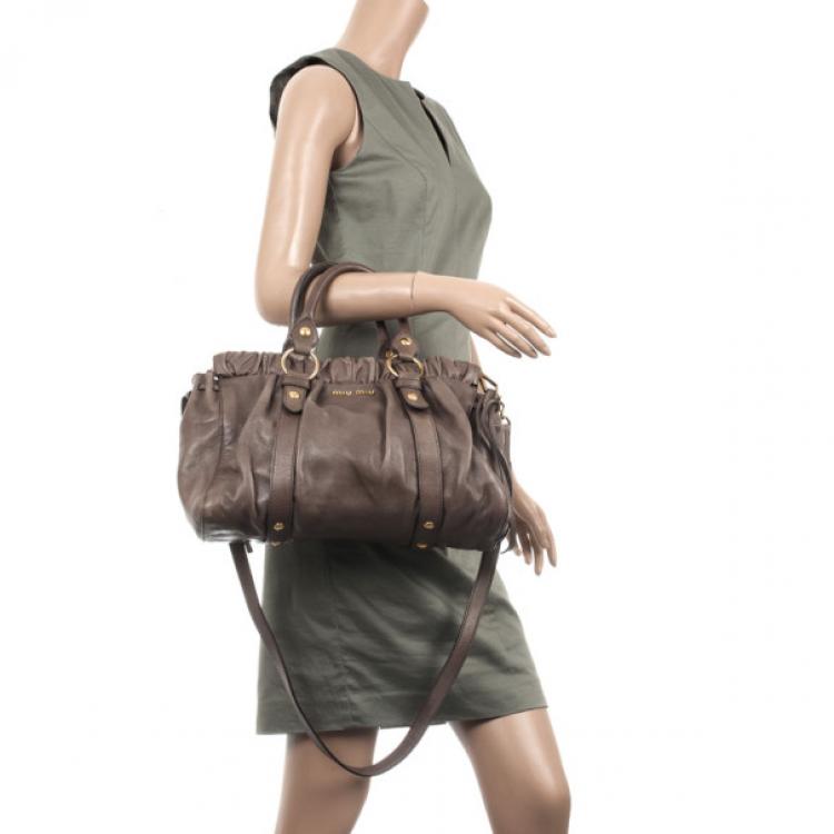 Pre Owned Miu Miu Grey Lux Leather Soft Shopping Top Handle Bag