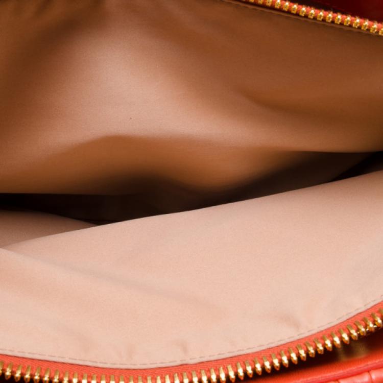 مملوكة مسبقًا Miu Miu Orange Quilted Leather Shopper Tote
