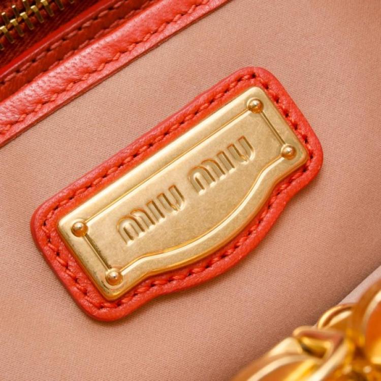 مملوكة مسبقًا Miu Miu Orange Quilted Leather Shopper Tote