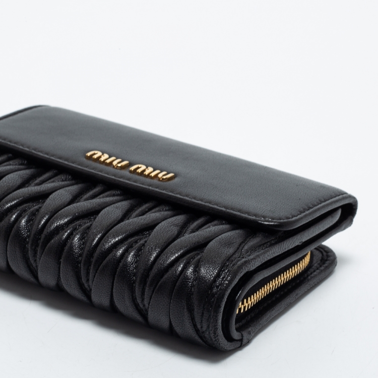 Pre Owned Miu Miu Black Matelasse Leather Flap Compact Wallet
