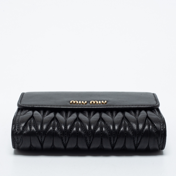 Pre Owned Miu Miu Black Matelasse Leather Flap Compact Wallet