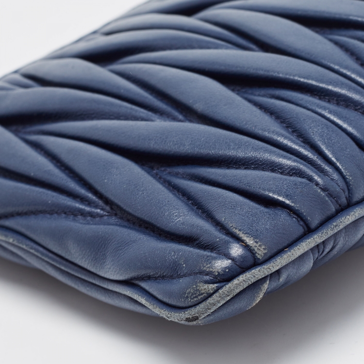 Pre Owned Miu Miu Navy Blue Matalasse Leather Clutch Crossbody Bag
