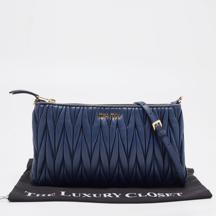 Pre Owned Miu Miu Navy Blue Matalasse Leather Clutch Crossbody Bag