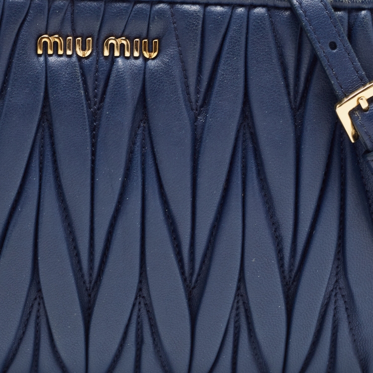 Pre Owned Miu Miu Navy Blue Matalasse Leather Clutch Crossbody Bag