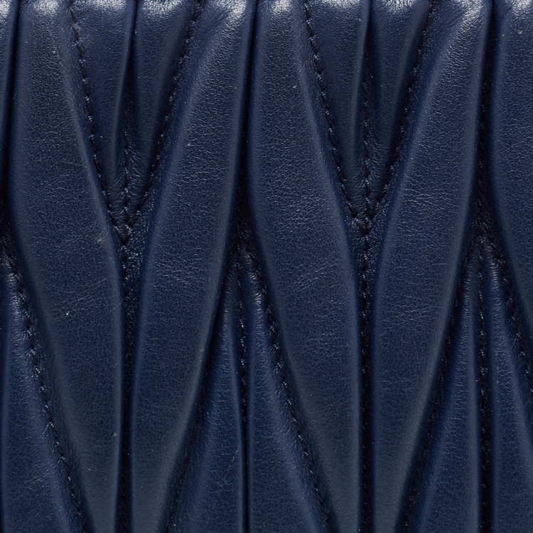 Pre Owned Miu Miu Navy Blue Matalasse Leather Clutch Crossbody Bag