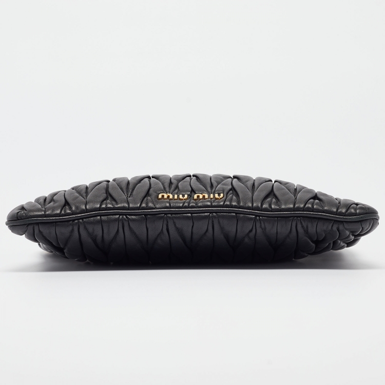 Pre Owned Miu Miu Black Matelassé Leather Frame Clutch
