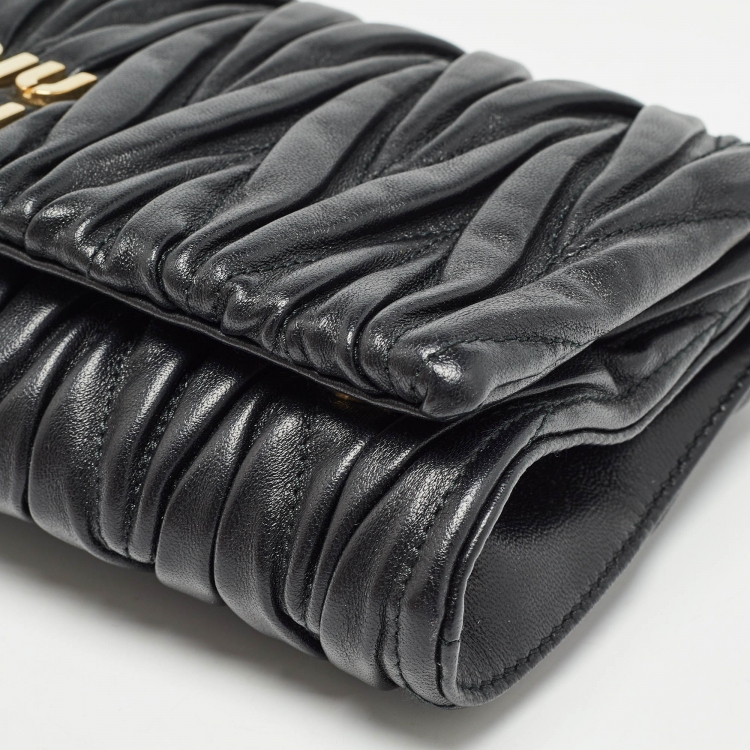 Pre Owned Miu Miu Black Matelassé Leather Flap Clutch Bag