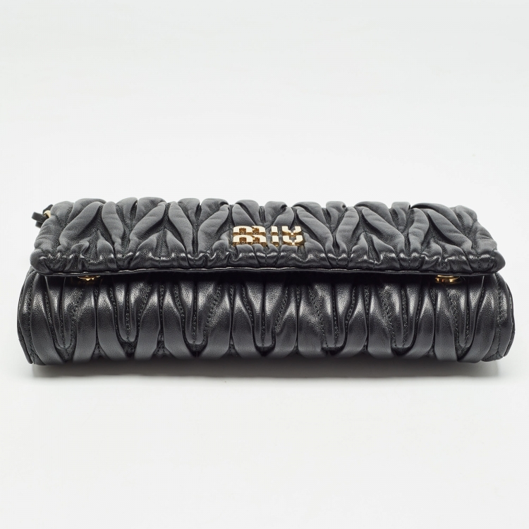 Pre Owned Miu Miu Black Matelassé Leather Flap Clutch Bag
