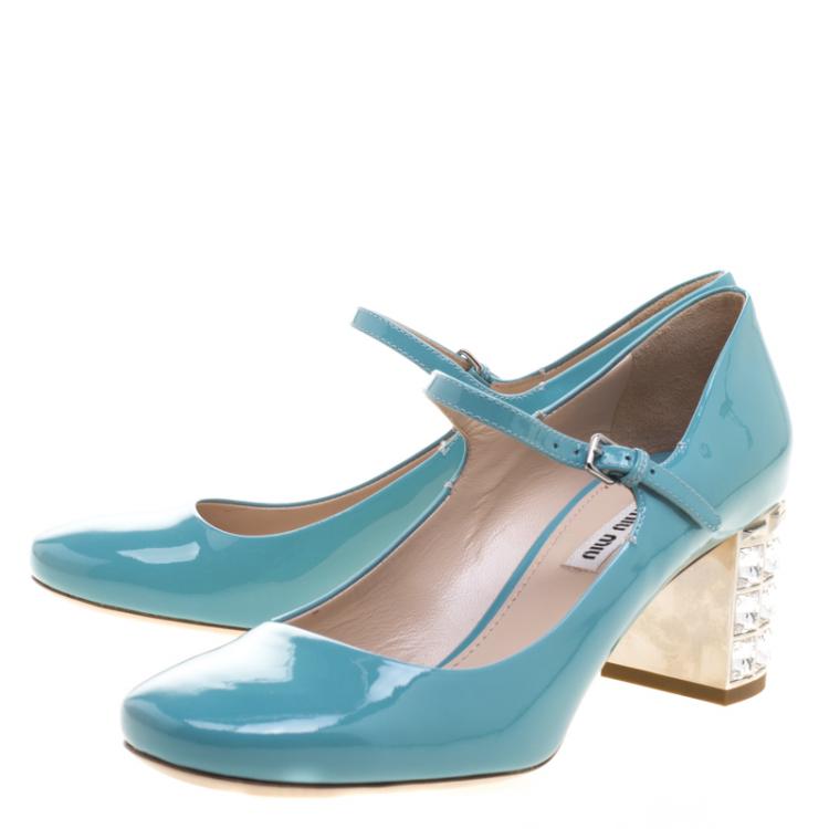 مملوكة مسبقًا Miu Miu Blue Patent Leather Crystal Embellished Heel Mary Jane Pumps Size 38
