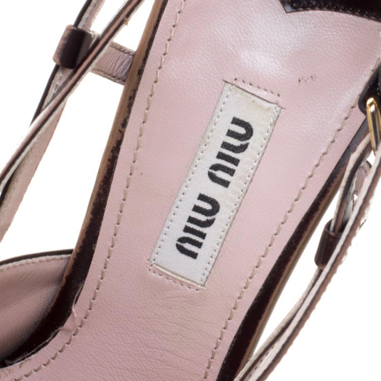 Pre Owned Miu Miu Two Tone Perforted Leather Pointed Toe Sandals Size 36.5