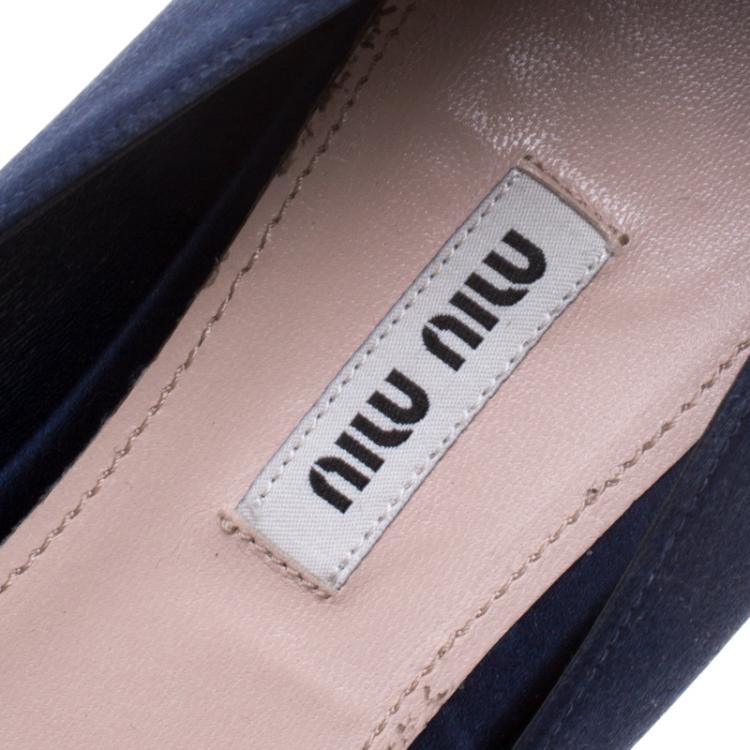 Pre Owned Miu Miu Blue Satin Jeweled Pointed Toe Ballet Flats Size 40.5