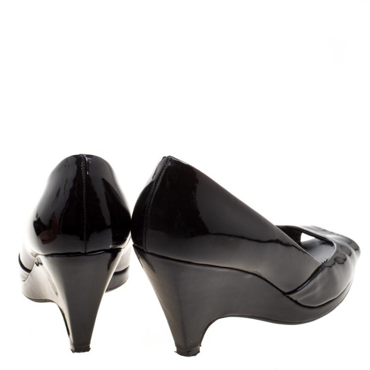 Pre Owned Miu Miu Black Patent Leather Peep Toe Wedge Pumps Size 39
