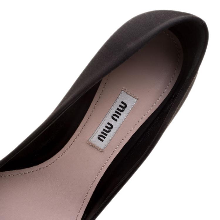 Pre Owned Miu Miu Black Satin Crystal and Pearl Embellished Pointed Toe Pumps Size 36